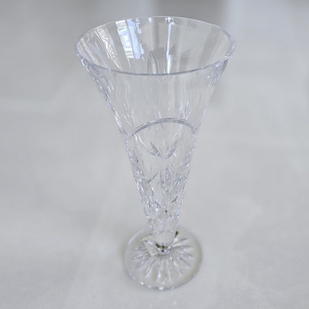 NWT Waterford Crystal Vase - 9" Tall
